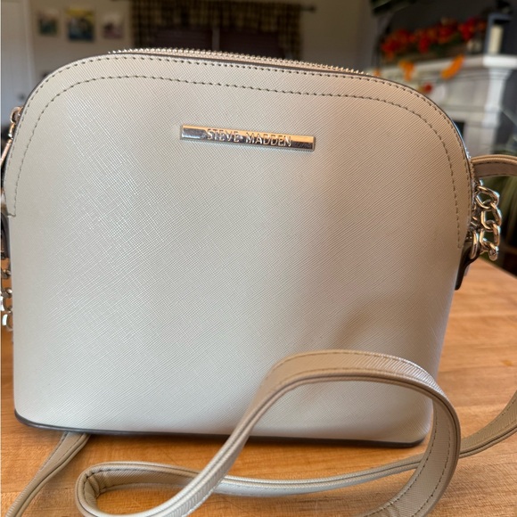 Steve Madden Burgundy and Greg Crossbody Bags - Picture 6 of 6